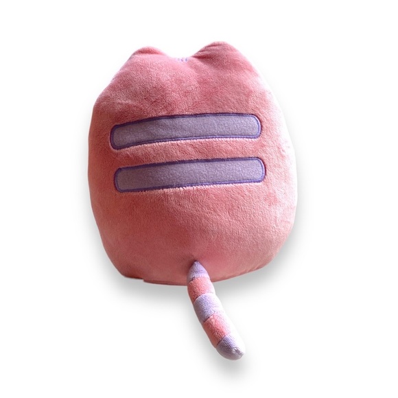 Pusheen Plush - Picture 3 of 5